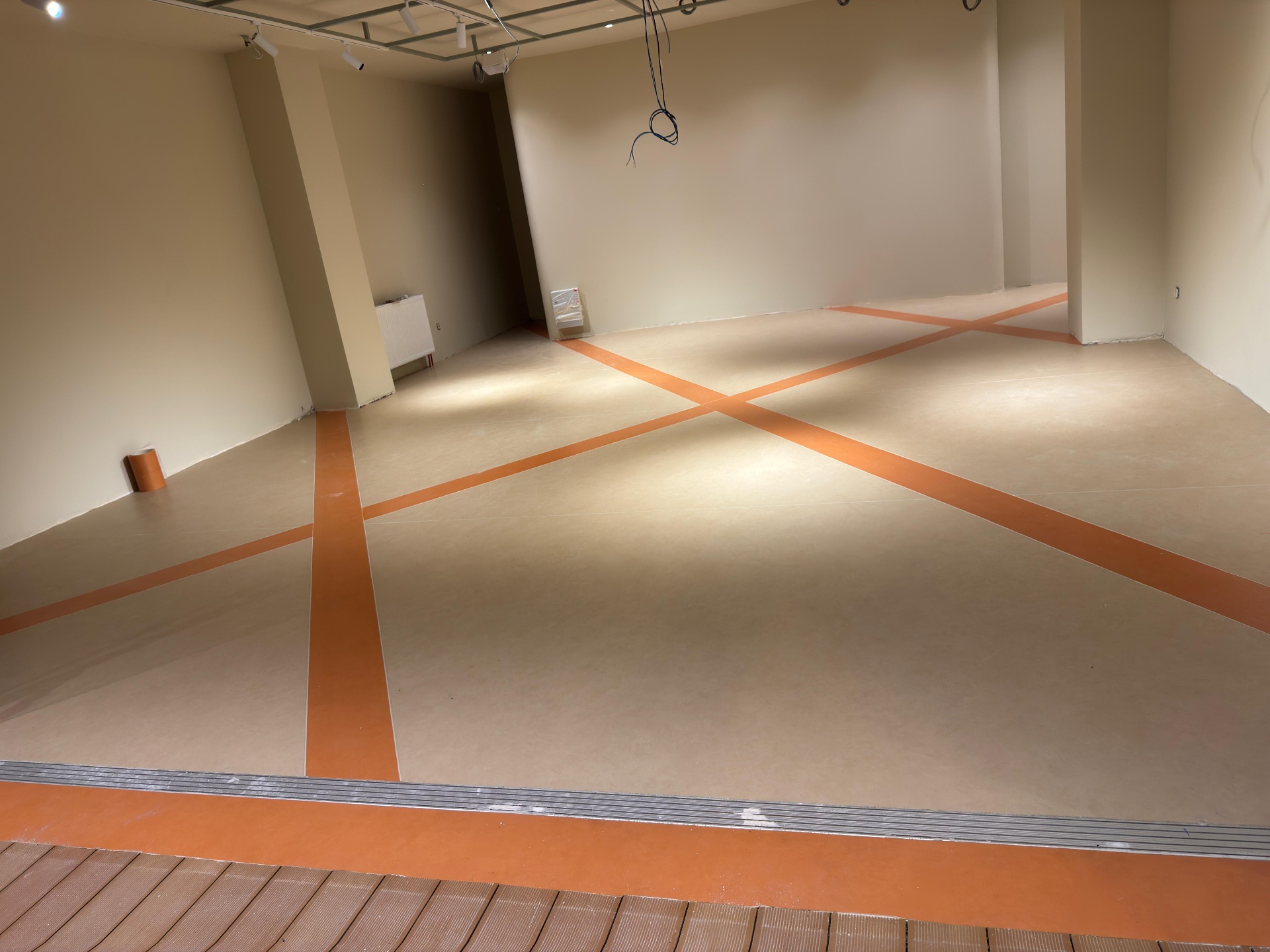 Showroom — X Desenli PVC Zemin
